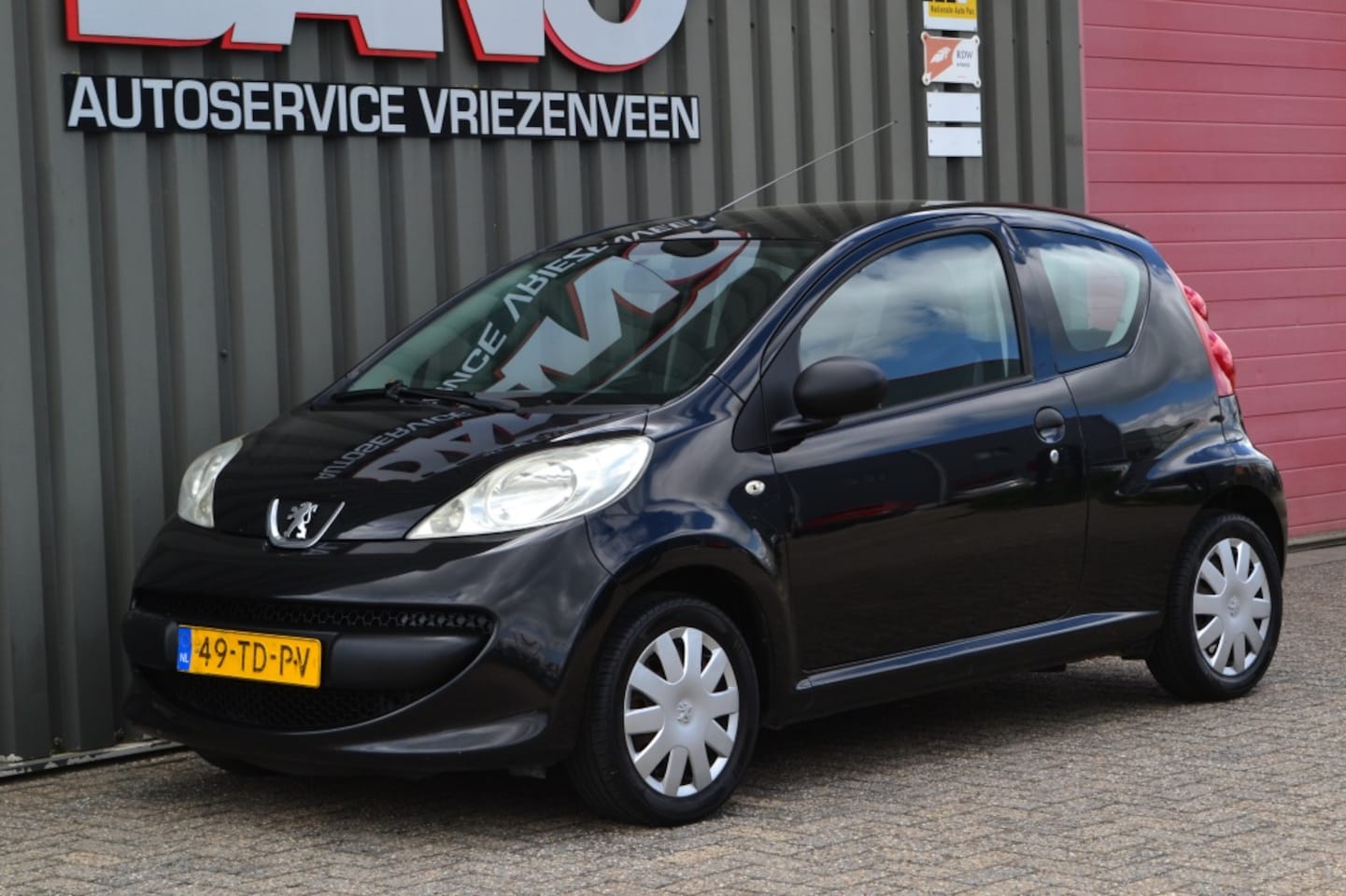 Peugeot 107 - Hatchback - AutoWereld.nl