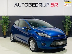 Ford Fiesta - 1.25 Titanium Airco / Aux / Parkeersensoren /