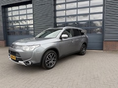 Mitsubishi Outlander - 2.0 PHEV Business Edition X-Line Navigatie Camera