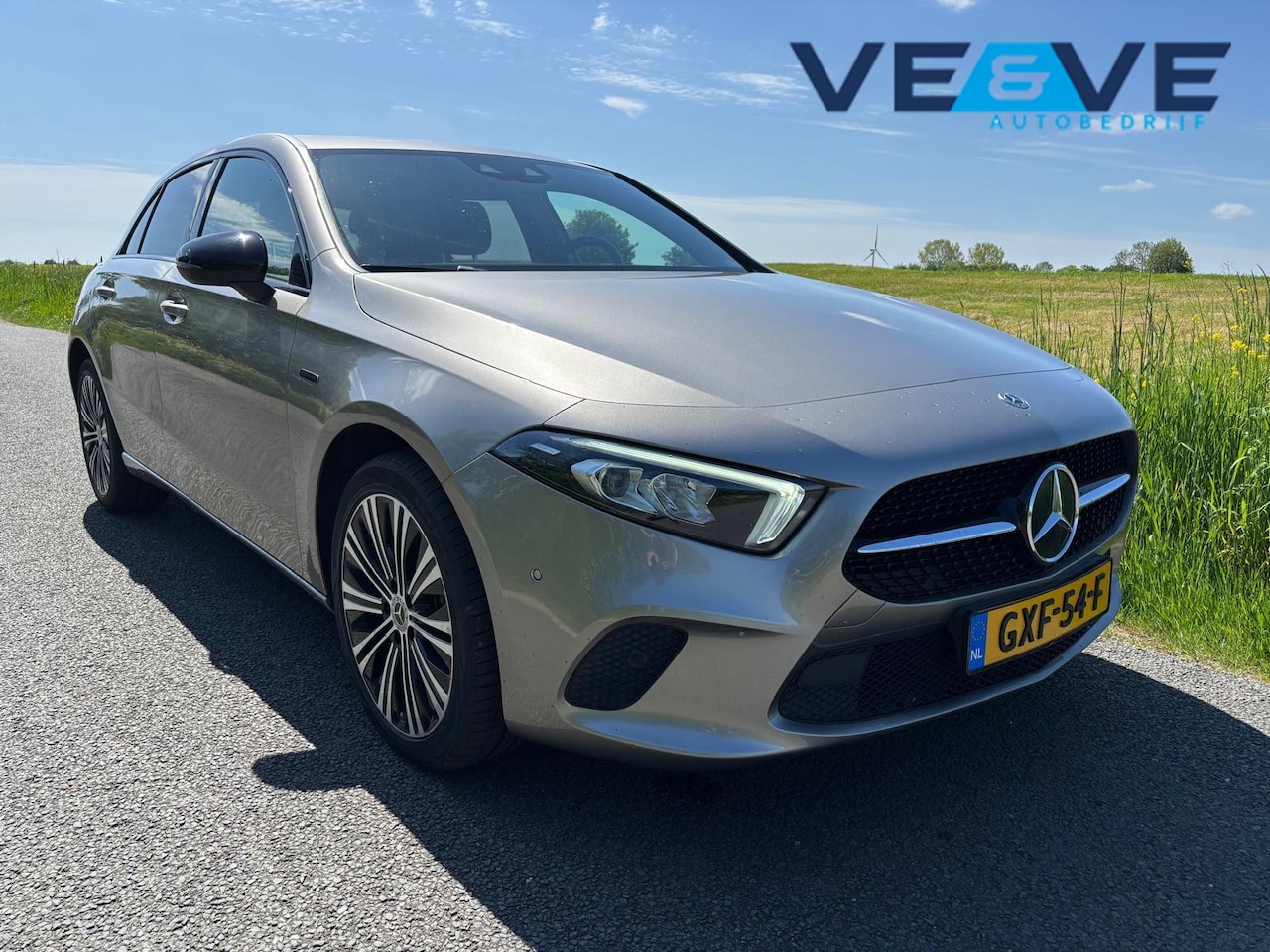 Mercedes-Benz A-klasse - 250 e Premium Plus 250 e Premium Plus - AutoWereld.nl