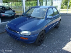 Mazda 121 - 1.3i GLX