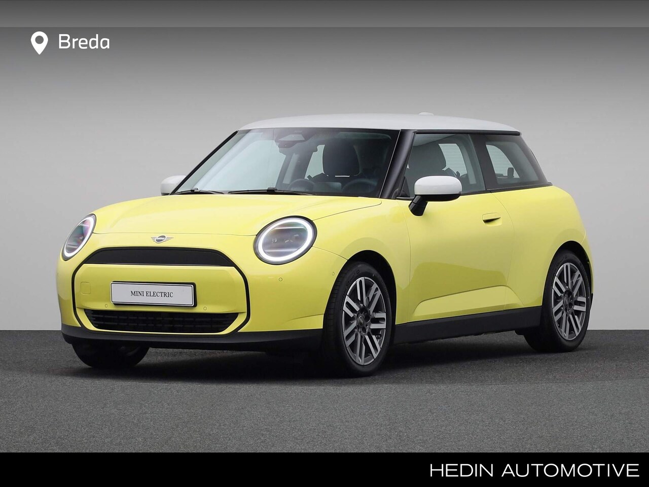 MINI Cooper - 3-deurs E | Classic Trim | S Pakket | Dak- en spiegels in Wit | 17 Inch LM wielen | - AutoWereld.nl