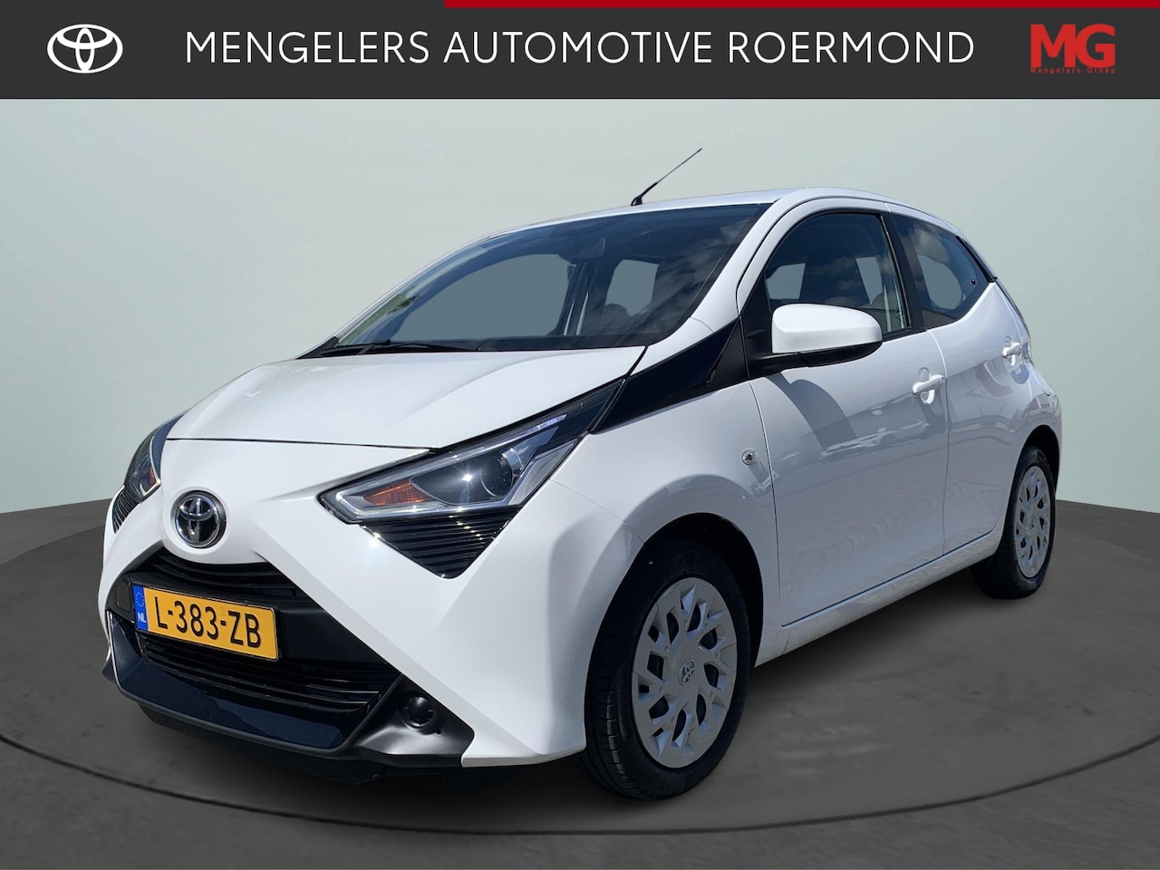 Toyota Aygo - 1.0 VVT-i x-play 1.0 VVT-i x-play - AutoWereld.nl