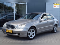 Mercedes-Benz C-klasse - 200 K. Elegance | Automaat | Navi | PDC | NAP + APK 5-2026