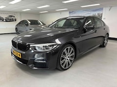 BMW 5-serie - 530i High Executive M 20"/Memory/HUD/Adaptieve Cruise/Schuifdak