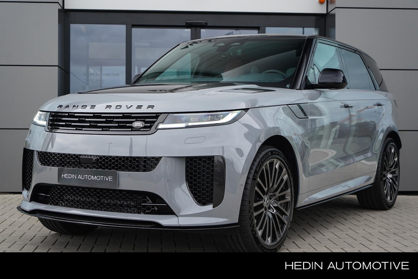Land Rover Range Rover Sport - P635 SV Edition Two | Marl Grey | Ceramic Brakes | IN STOCK - AutoWereld.nl