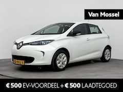 Renault Zoe - R90 Life 41 kWh | Incl. Koopaccu | PDC Achter | Licht- & Regensensor | Full-Map Navigatie