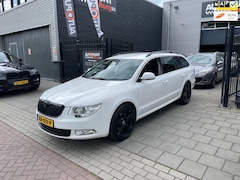 Skoda Superb Combi - 1.8 TSI Elegance Business Line Trekhaak Airco NAP APK