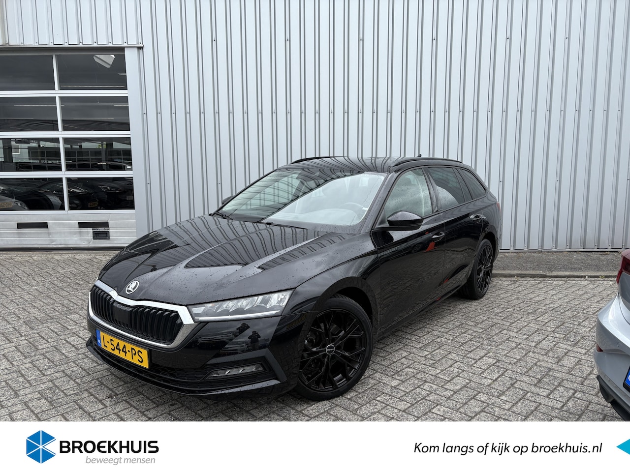 Skoda Octavia Combi - 1.0 TSI 111PK Business Edition | 1e Eigenaar | 100% Dealeronderhouden | Apple Carplay/Andr - AutoWereld.nl
