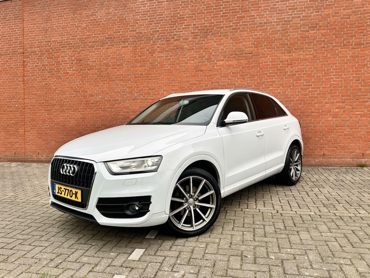 Audi Q3 - 2.0 TFSI quattro S Edition|PDC|NAVI|CRUISE|AUTOMAAT - AutoWereld.nl