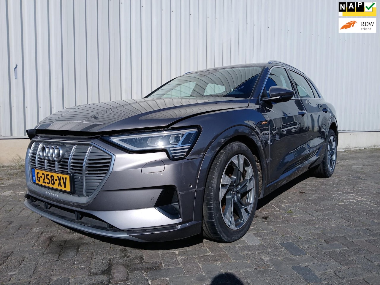 Audi e-tron - E-tron 50 quattro Launch edition plus 71 kWh - WOK - Schade - AutoWereld.nl