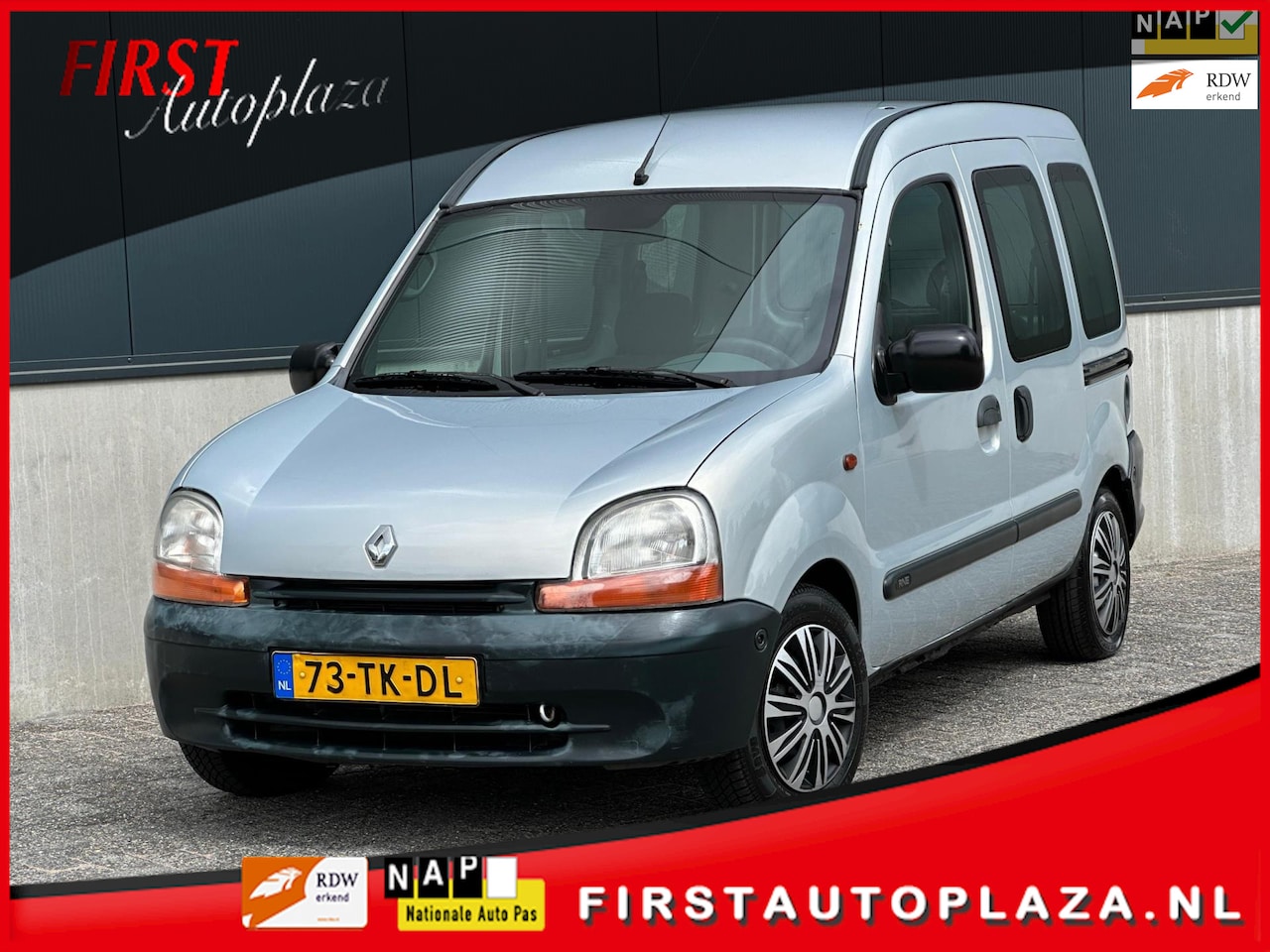 Renault Kangoo - 1.4 RXE AUTOMAAT | INVALIDEWAGEN | SCHUIFDEUREN - AutoWereld.nl
