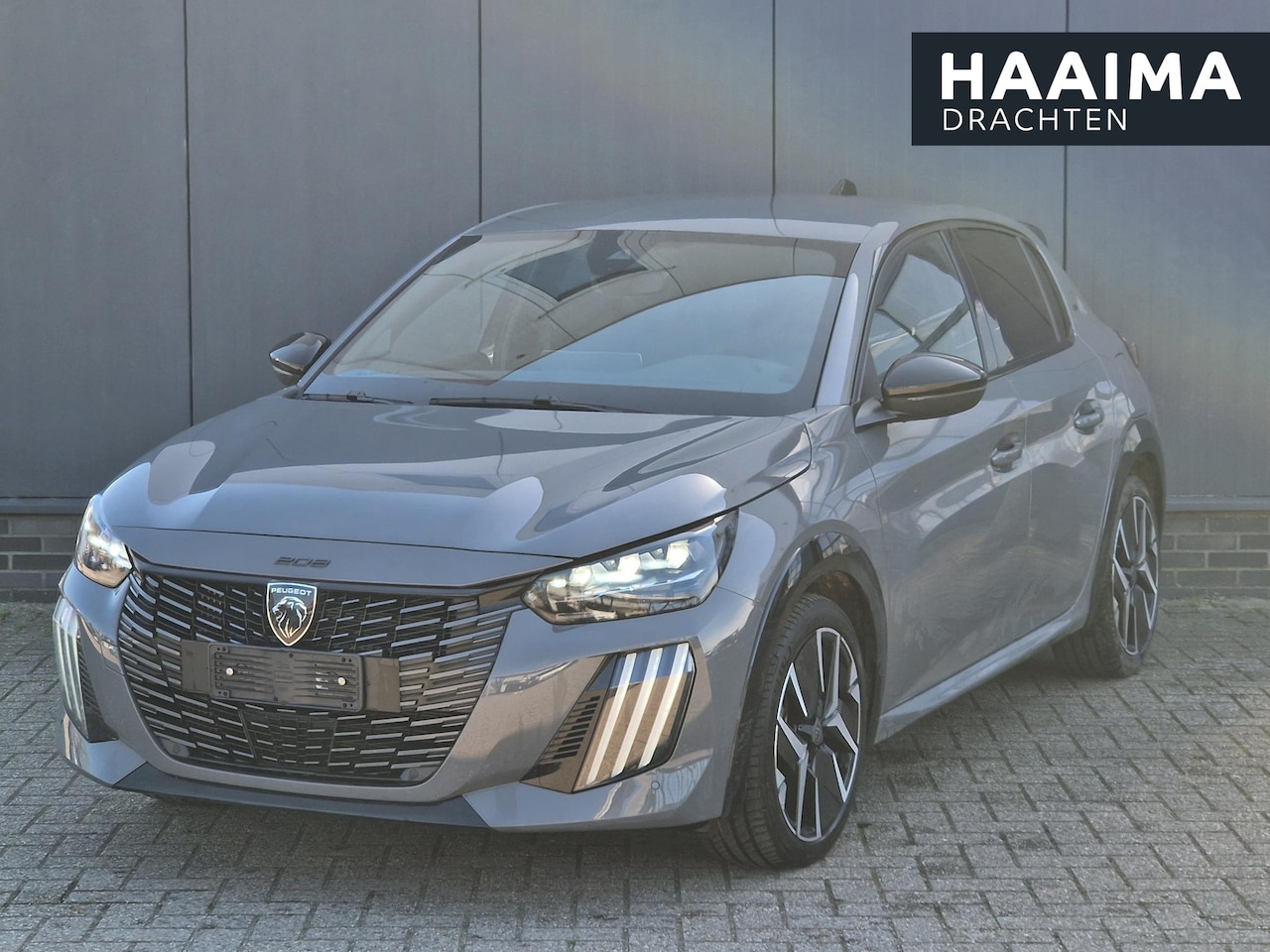 Peugeot 208 - Hybrid 136 e-DCS6 GT | Achteruitrijcamera| Parkeersensoren V+A | Climate & Cruise control - AutoWereld.nl