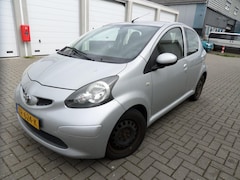 Toyota Aygo - 1.0-12V