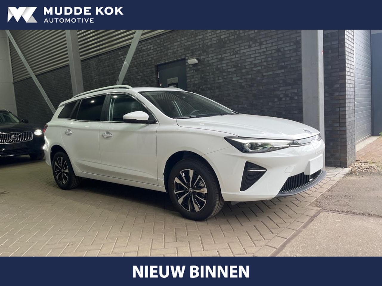 MG 5 - MG5 Long Range Comfort 61 kWh | ACC | Camera | Apple Carplay | Keyless | Getint Glas - AutoWereld.nl