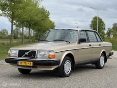 Volvo 240 - 2.3 GL 1989