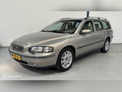 Volvo V70 - 2.4 170PK / AUTOMAAT