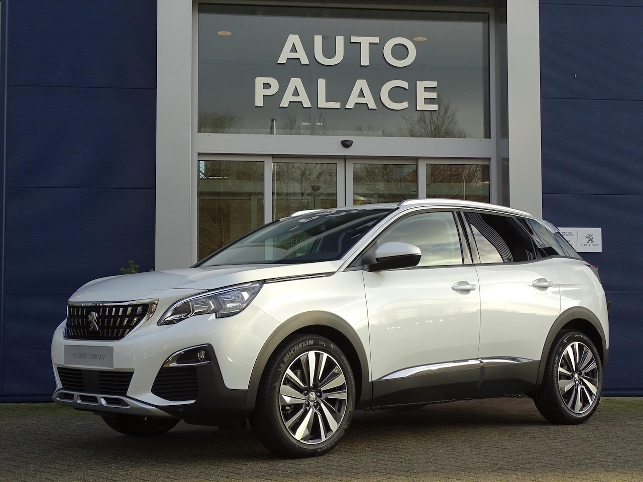 Peugeot 3008 - Blue Lease Premium 130PK EAT8 Panoramisch schuifdak| Comfortstoelen - AutoWereld.nl