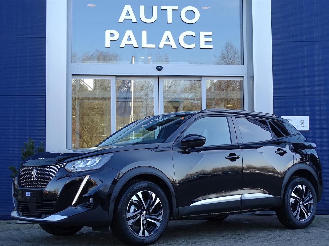 Peugeot 2008 - Allure Pack 130pk NAVIGATIE|ACHTERUITRIJCAMARA|APPLE CARPLAY|CLIMATE CONTROL - AutoWereld.nl