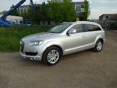 Audi Q7 - 3.0 TDI quattro 5+2