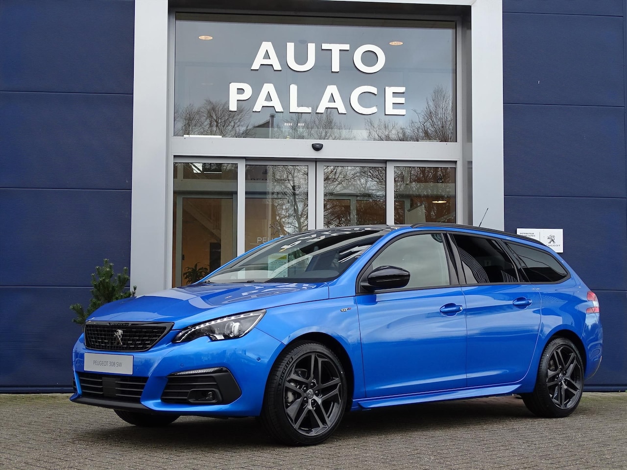 Peugeot 308 - Blue Lease GT 130pk EAT8 DENON HIFI|PANORAMADAK|BLACK PACK - AutoWereld.nl