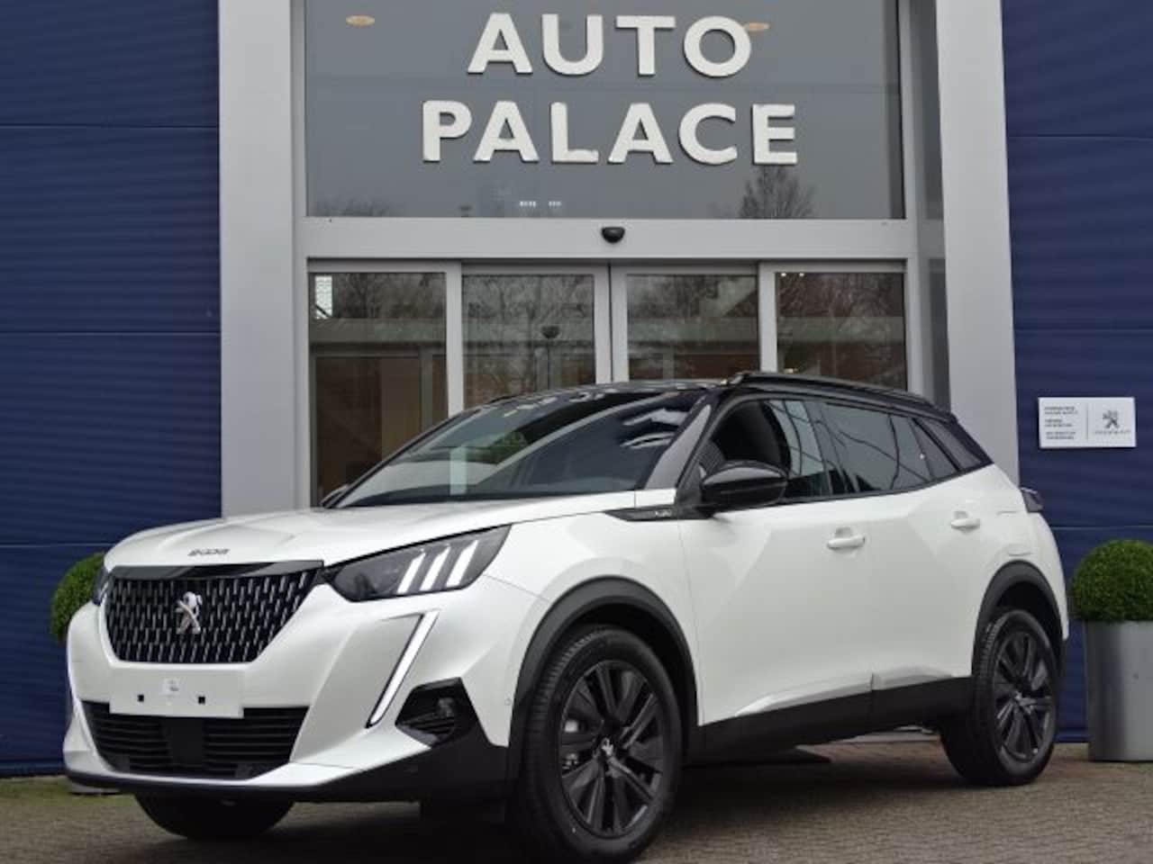 Peugeot 2008 - New 1.2 Puretech 155pk EAT8 GT | Full-Options - AutoWereld.nl