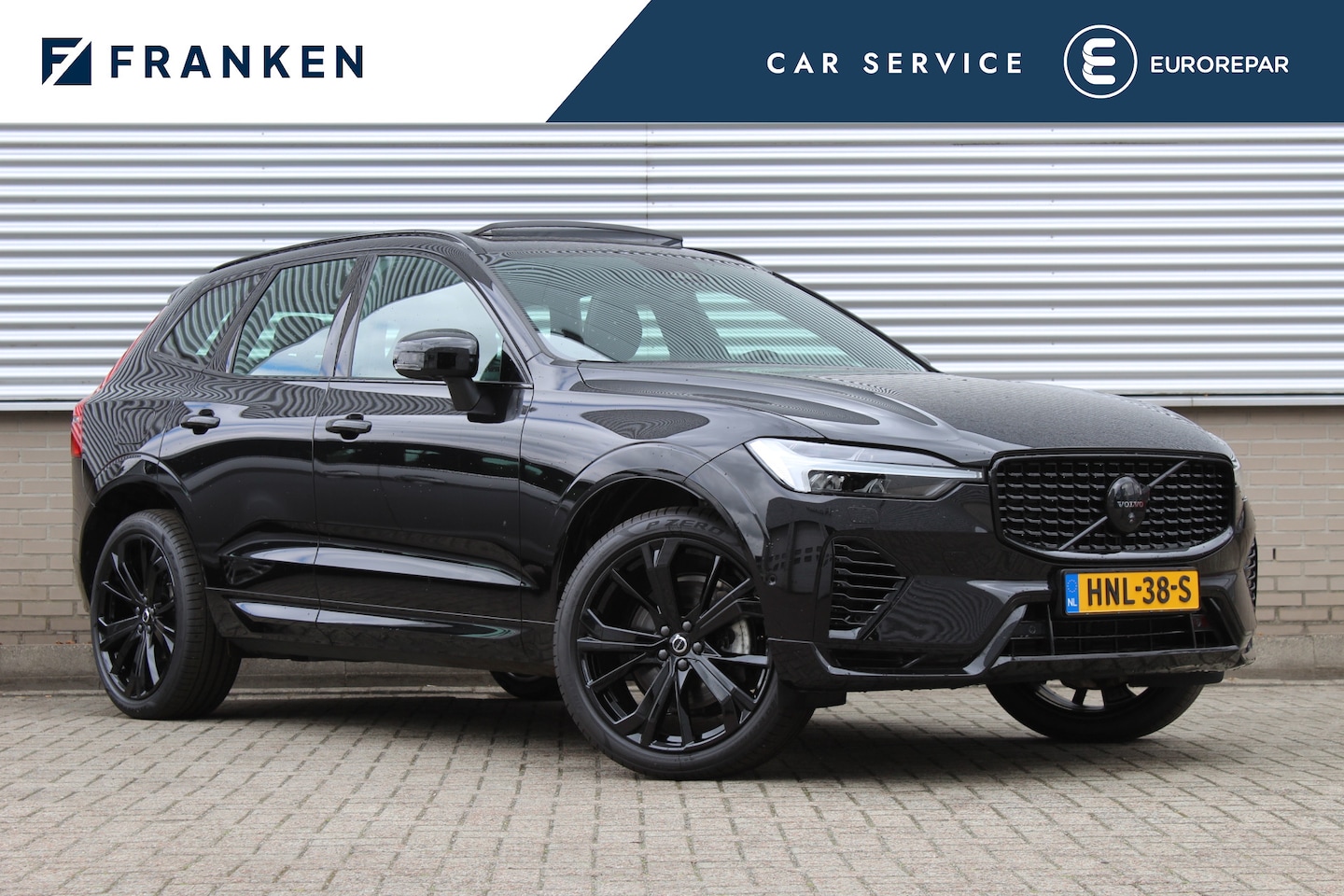 Volvo XC60 - 2.0 T6 Plug-in hybrid AWD Plus Black Edition | Panoramadak | H&K | 360 camera | Winterpack - AutoWereld.nl
