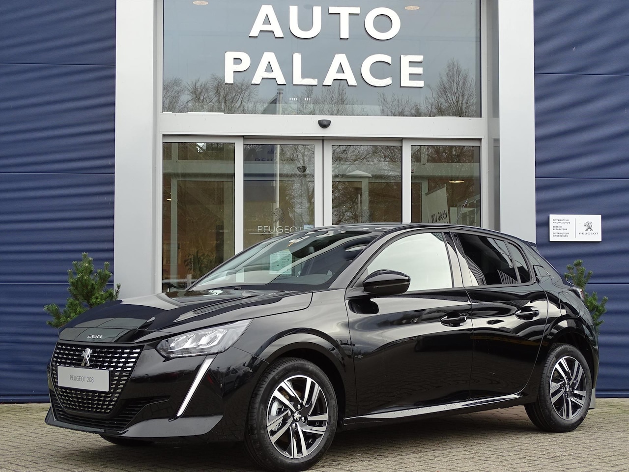 Peugeot 208 - Allure Pack 100PK NAVIGATIE|LM-VELGEN|ACHTERUITRIJCAMERA|DAB+BLEUTOOTH| - AutoWereld.nl