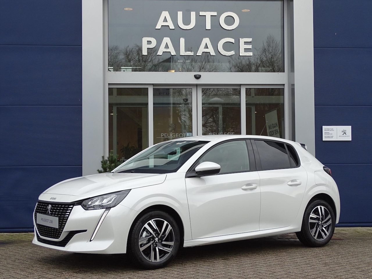 Peugeot 208 - Allure Pack 100PK NAVIGATIE|CLIMATE CONTROL|BLEUTOOTH|DAB+|ACHTERUITRIJCAMERA| - AutoWereld.nl