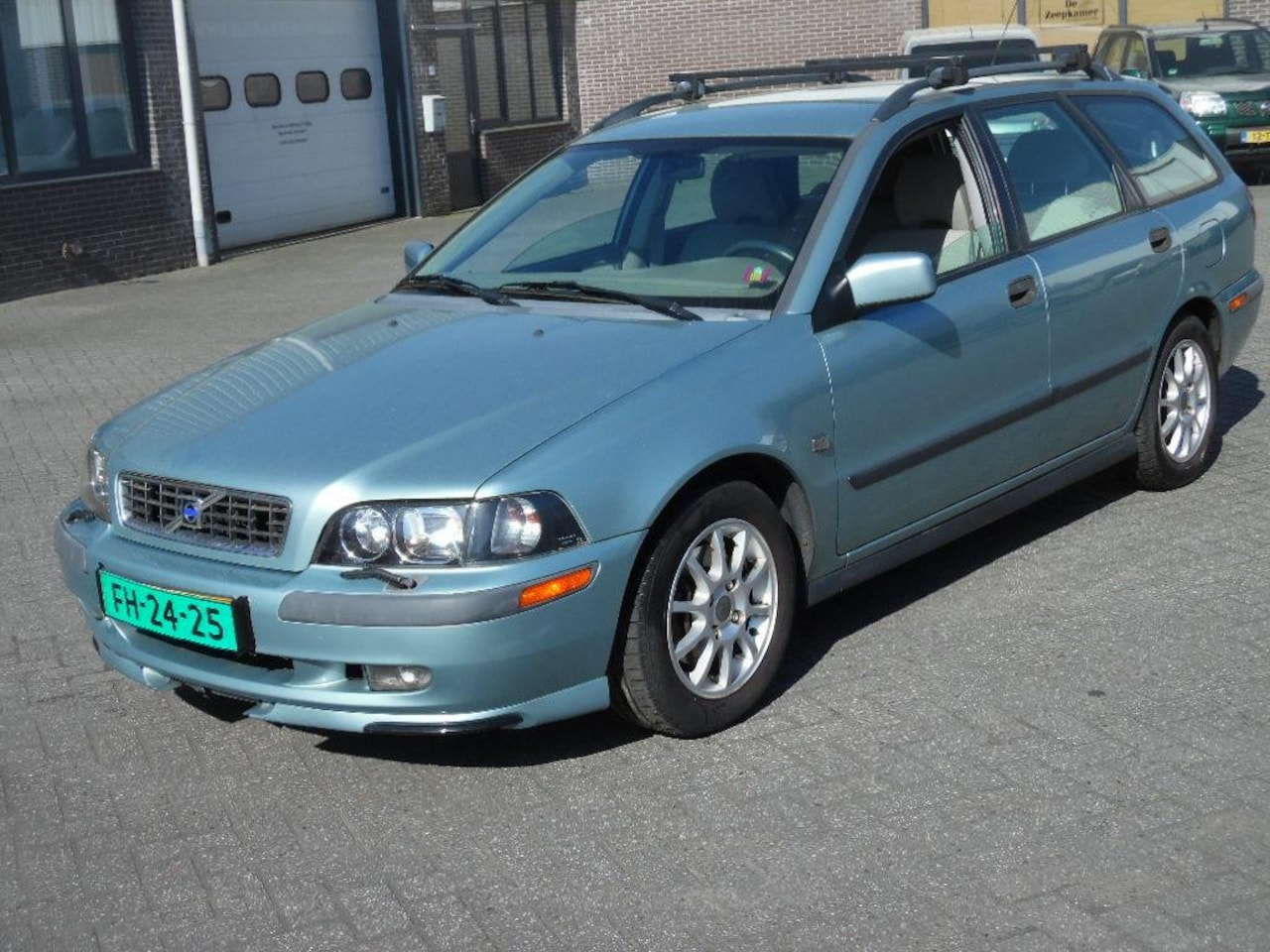 Volvo V40 - 1.8 Europa APK 06/2026 - AutoWereld.nl