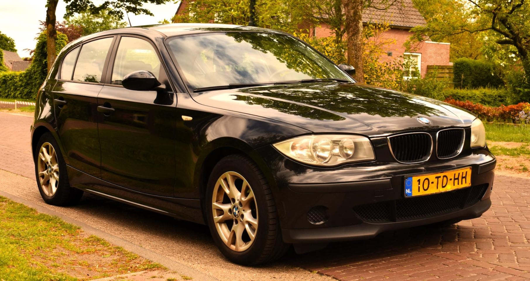 BMW 1-serie - 118i Business Line 5 DEURS MET AIRCO, ELEK. RAMEN EN MEER! - AutoWereld.nl