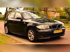 BMW 1-serie - 118i Business Line 5 DEURS MET AIRCO, ELEK. RAMEN EN MEER