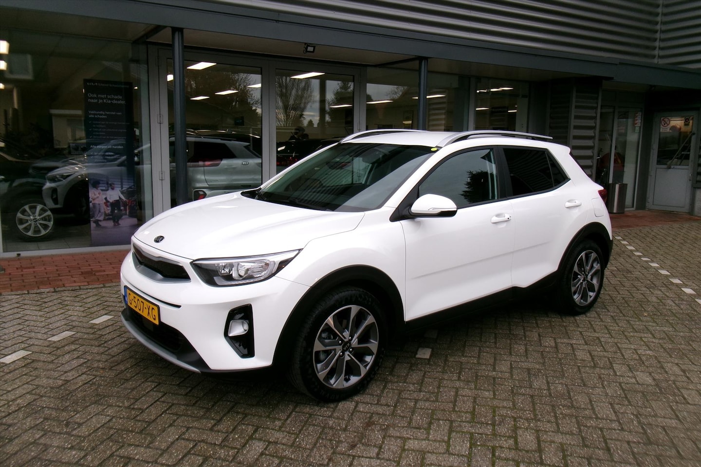Kia Stonic - 1.0 Turbo DynamicPlusLine Luxe Org. Ned. - AutoWereld.nl