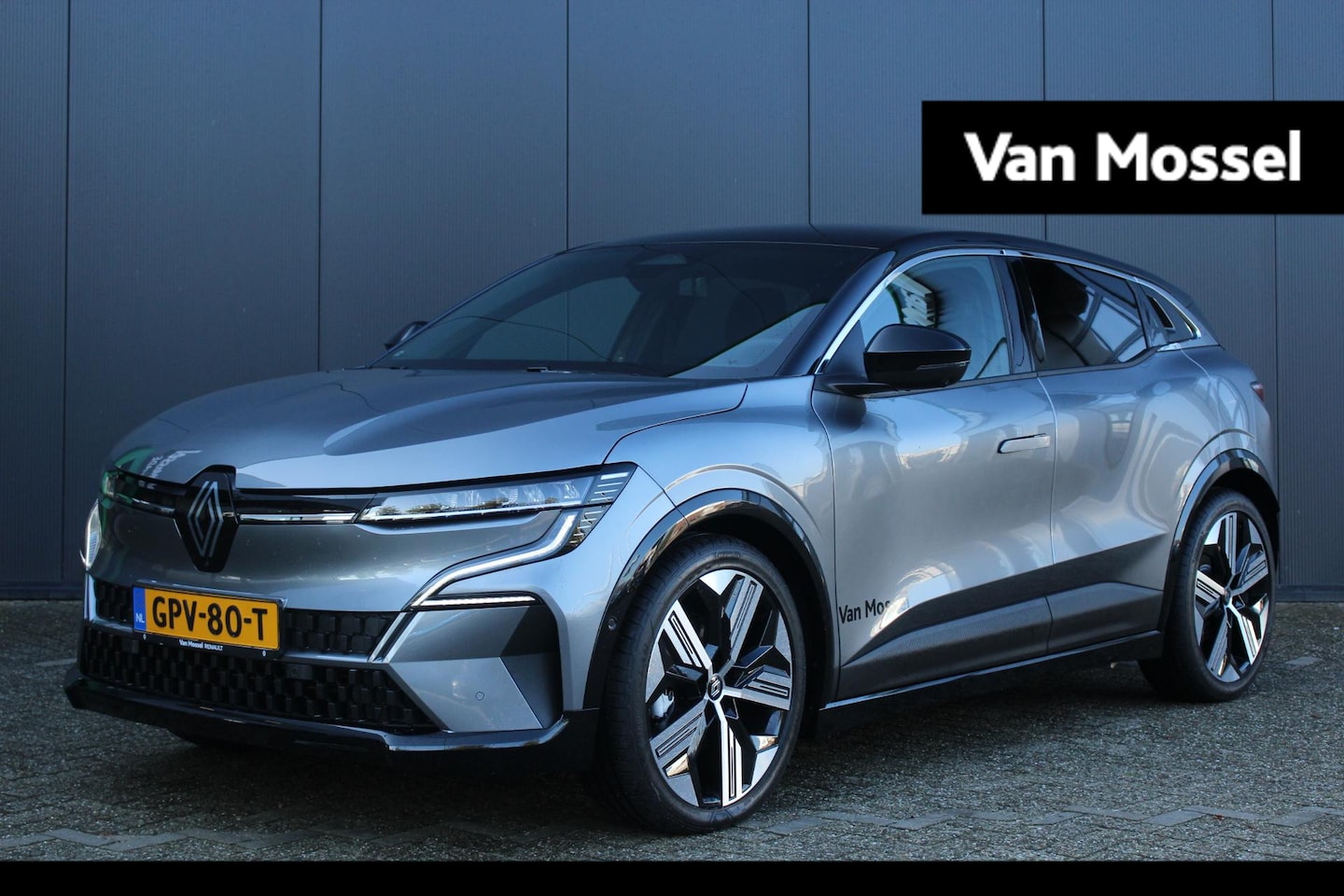 Renault Mégane E-Tech - Comfort Range Iconic 60 kWh 220Pk | Google Navigatie | Draadloze Carplay | Lederenbekledin - AutoWereld.nl
