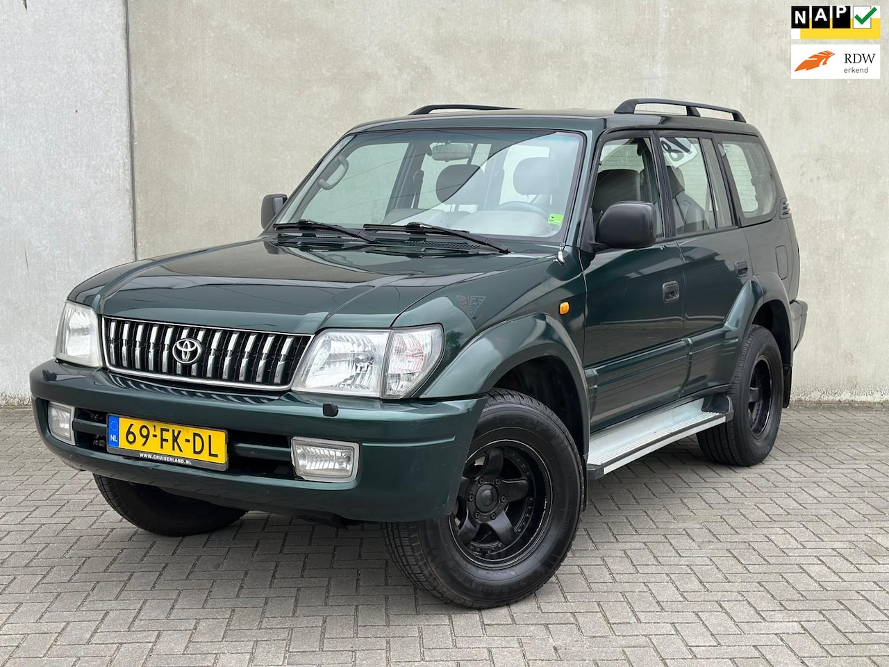 Toyota Land Cruiser 90 - 3.0 TD Executive Automaat Leder Cruise - AutoWereld.nl