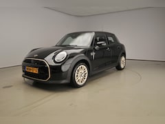 MINI Cooper - 5-deurs C Favoured Trim + Package S