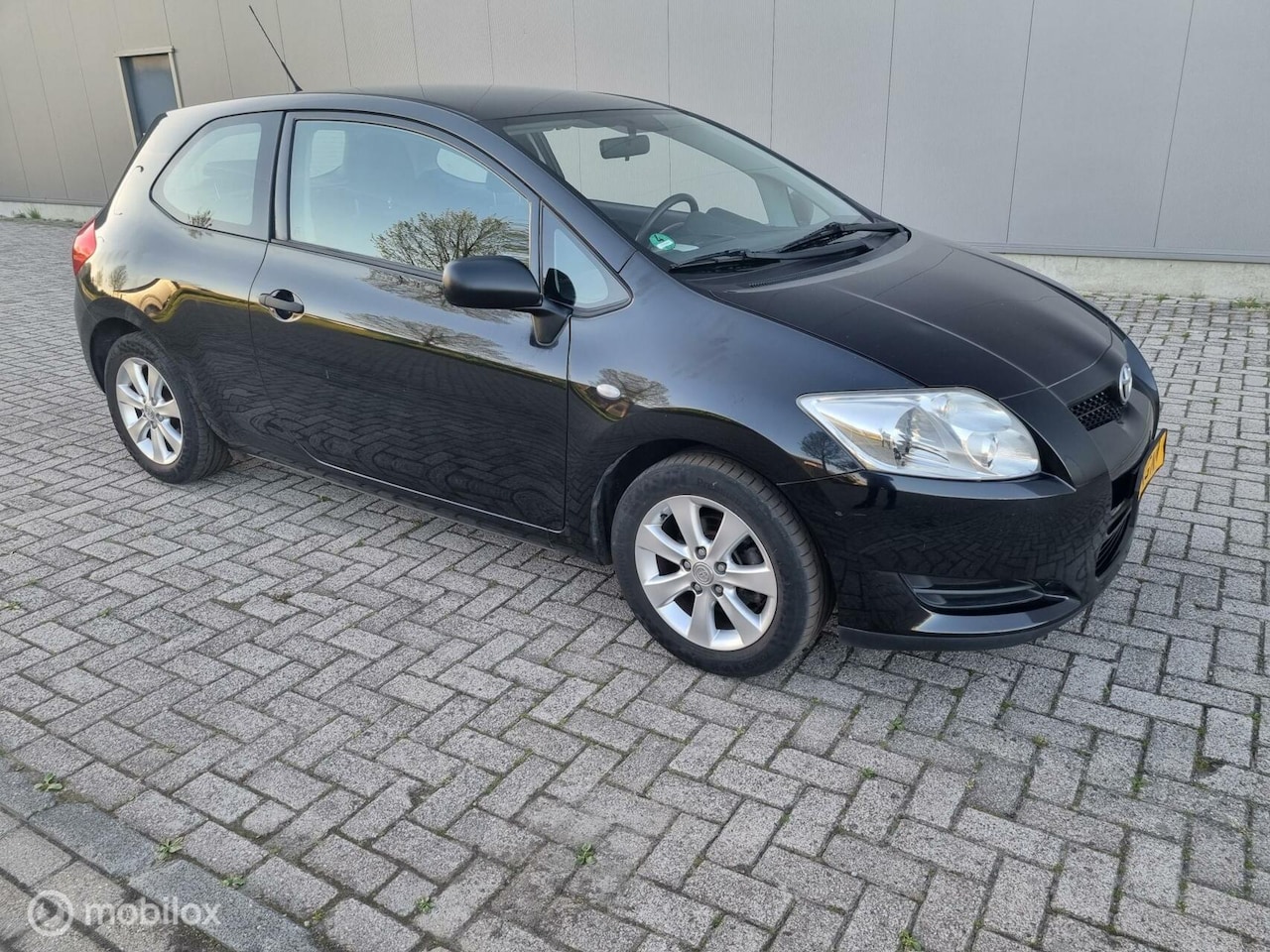 Toyota Auris - 1.3 Benzine - AutoWereld.nl