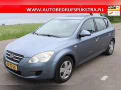 Kia Cee'd - 1.4 X-tra // WEING KM / APK 03/2026 //