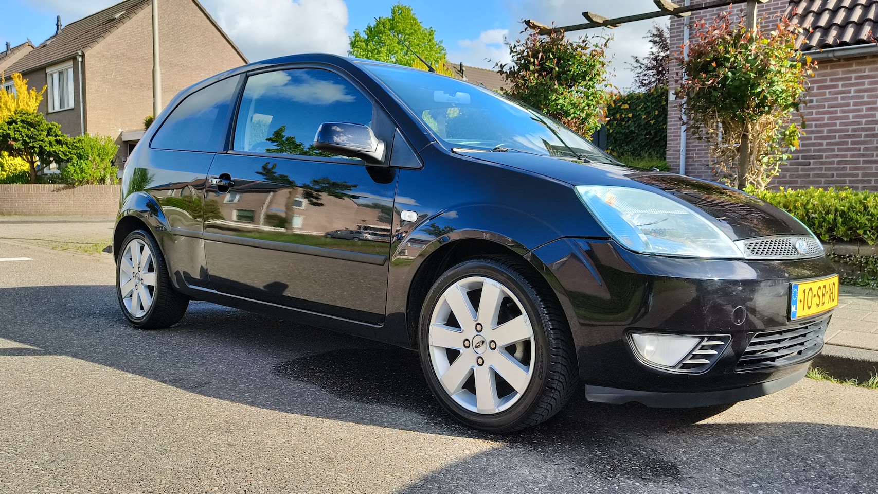 Ford Fiesta - 1.3 Futura - AutoWereld.nl