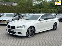 BMW 5-serie Touring - 528i High Executive M Sport|Nieuwe Ketting|20 inch|Leder|Pano dak|Groot Navi|Cruise contro