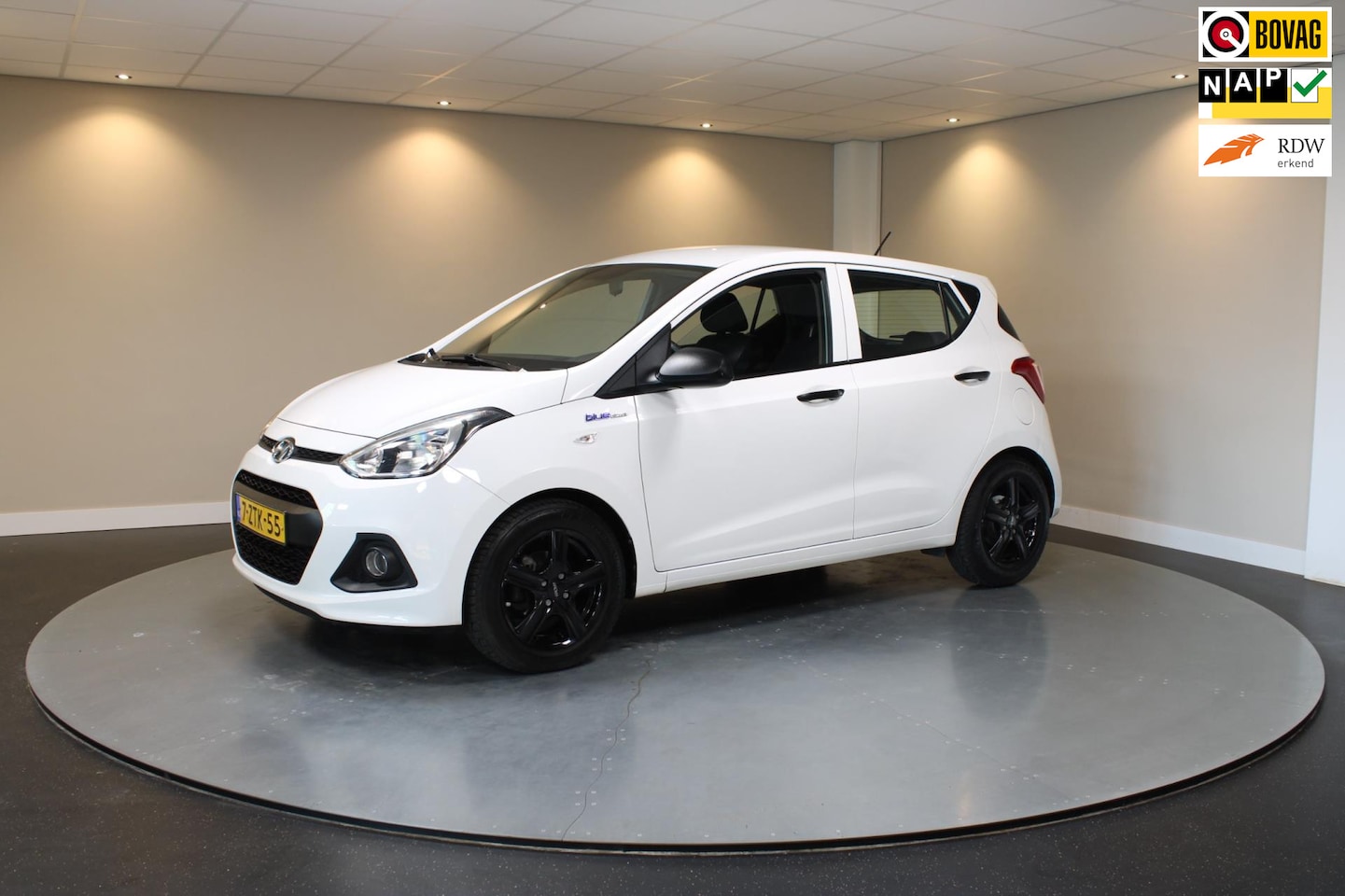 Hyundai i10 - 1.0i i-Drive *76.000Km!* Nieuwe APK|5 Deurs - AutoWereld.nl