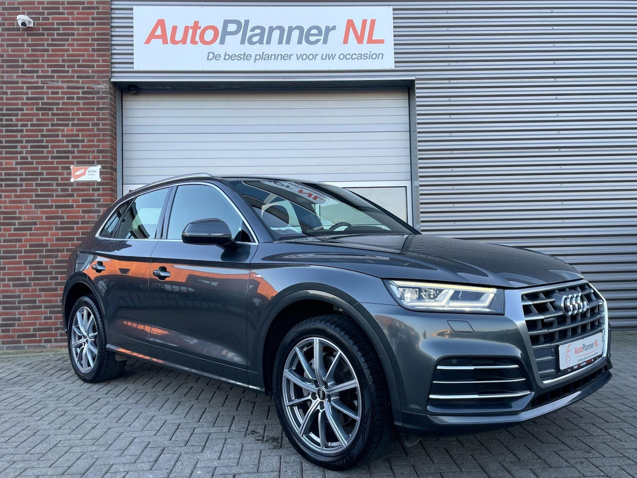 Audi Q5 - 2.0 TFSI Quattro! 2X S-line! Camera! Leder! Virtual! - AutoWereld.nl