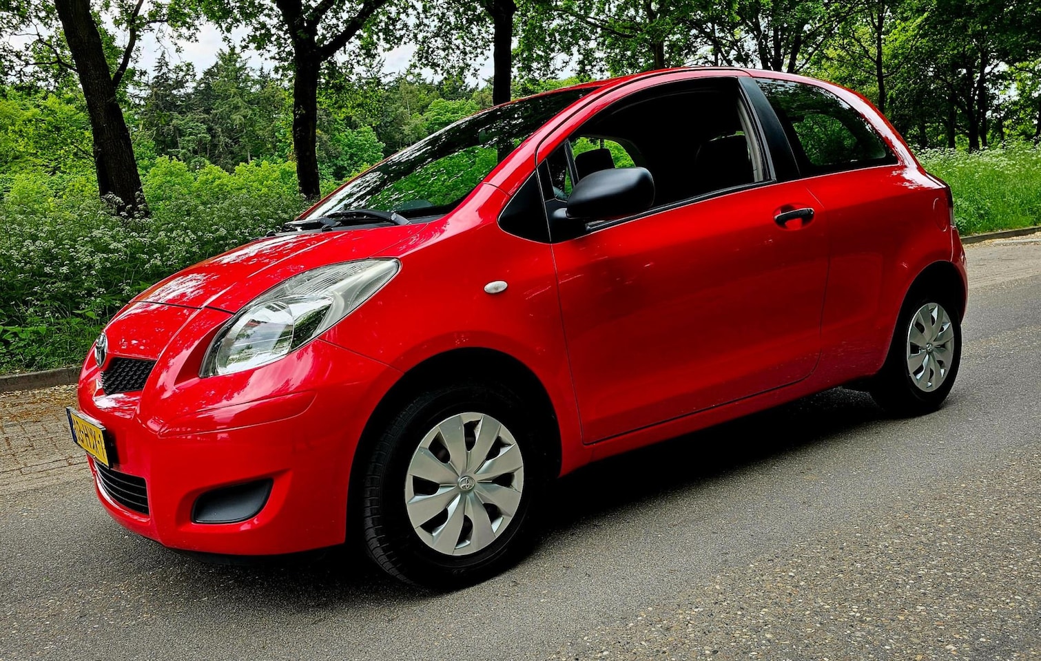 Toyota Yaris - 1.0 VVTi Airco 2e Eig ! NL Auto 31-03-2026 APK - AutoWereld.nl