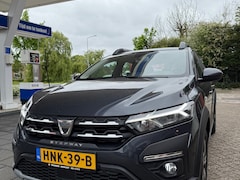 Dacia Sandero Stepway - 1.0 TCe 90 Expression / Parkeersensoren / Camera / CruiseControl / Bluetooth