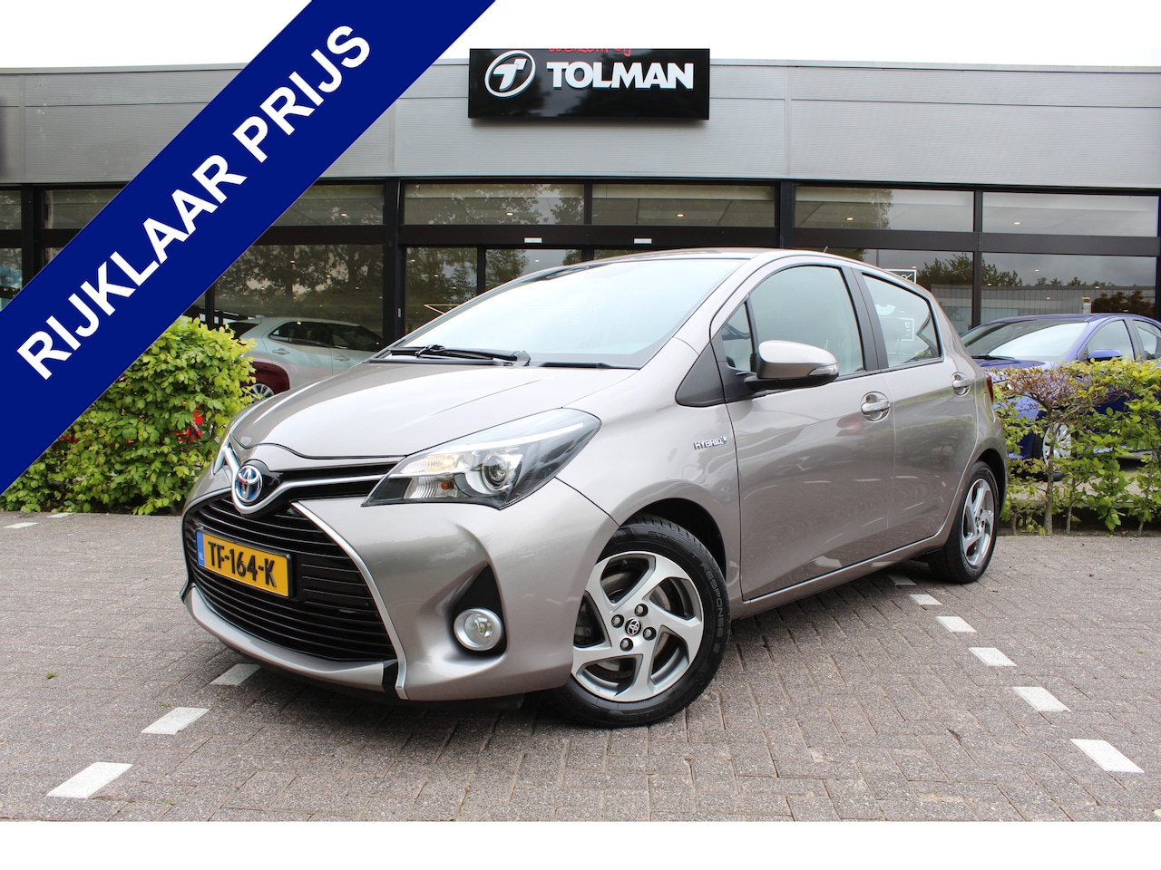 Toyota Yaris - 1.5 Hybrid Lease Edition | Rijklaar | 'Trekhaak' | Navi | Cruise | Keyless | Clima | Camer - AutoWereld.nl
