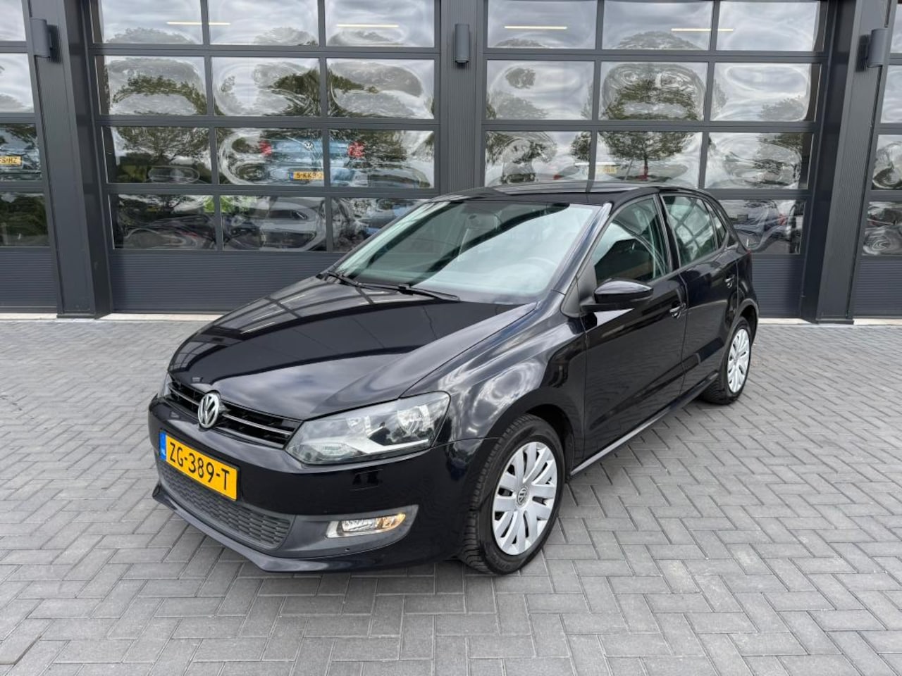 Volkswagen Polo - 1.2 Stoelverwarming / Clima - AutoWereld.nl
