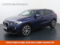 BMW X2 - sDrive18i Executive | 140 PK | Automaat | Lichtmetalen velgen 19"| Sportstoelen |