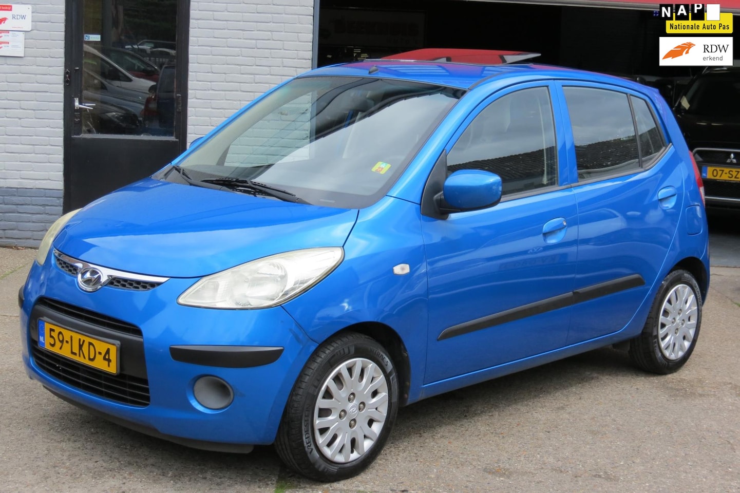 Hyundai i10 - 1.25i Dynamic 1.25i Dynamic , Schuifdak ,Nwe APK - AutoWereld.nl