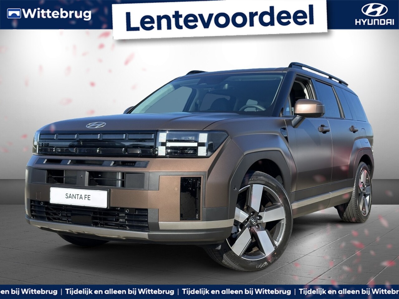 Hyundai Santa Fe - 1.6 T-GDI HEV Premium 7p. Nieuw model! Full Hybride met Navigatie, Leder en 7 Persoons Uit - AutoWereld.nl