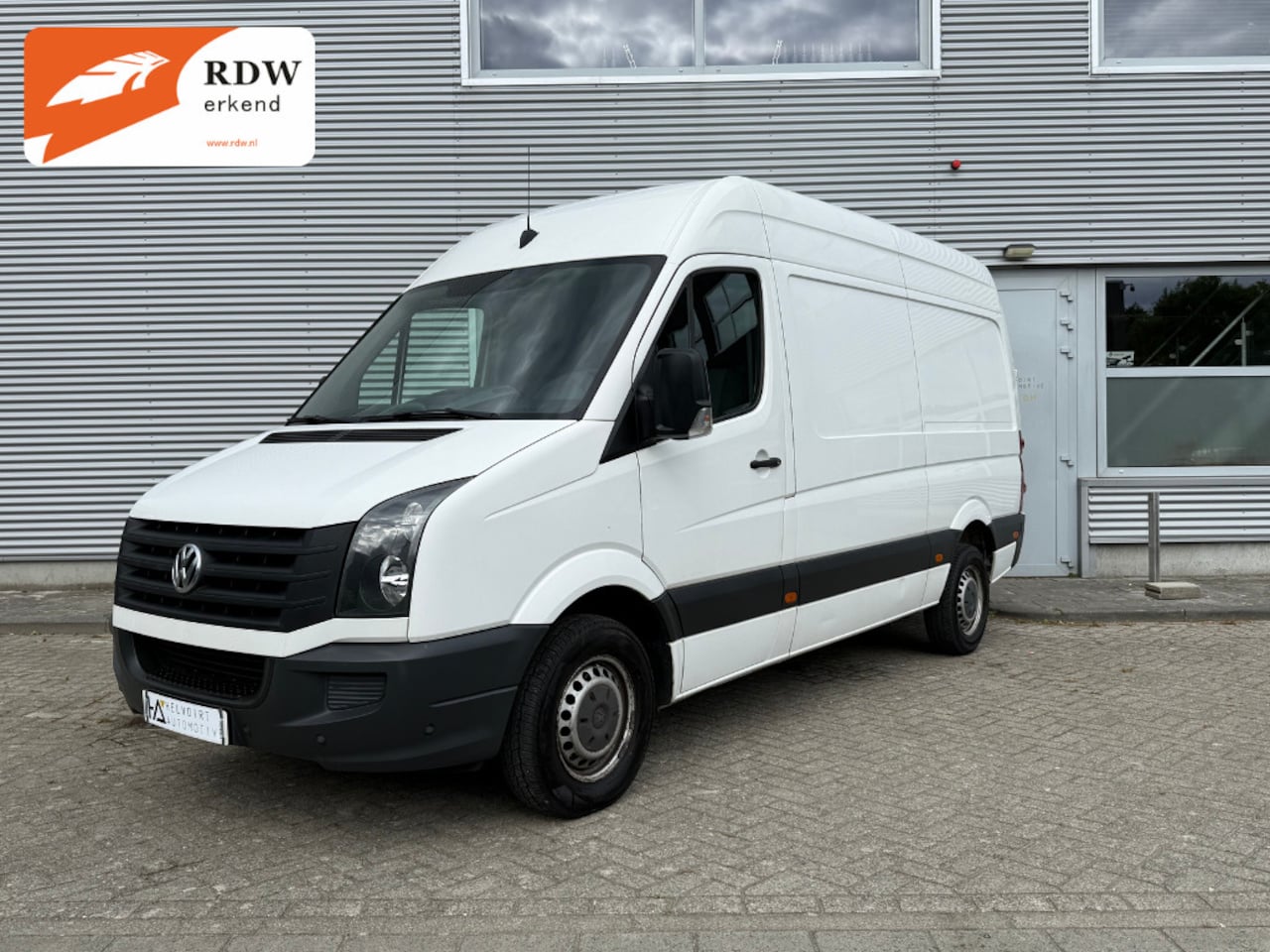 Volkswagen Crafter - 30 2.0 TDI L2H2 30 2.0 TDI L2H2 - AutoWereld.nl